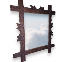 Miroir de Brienz, en bois sculpté.