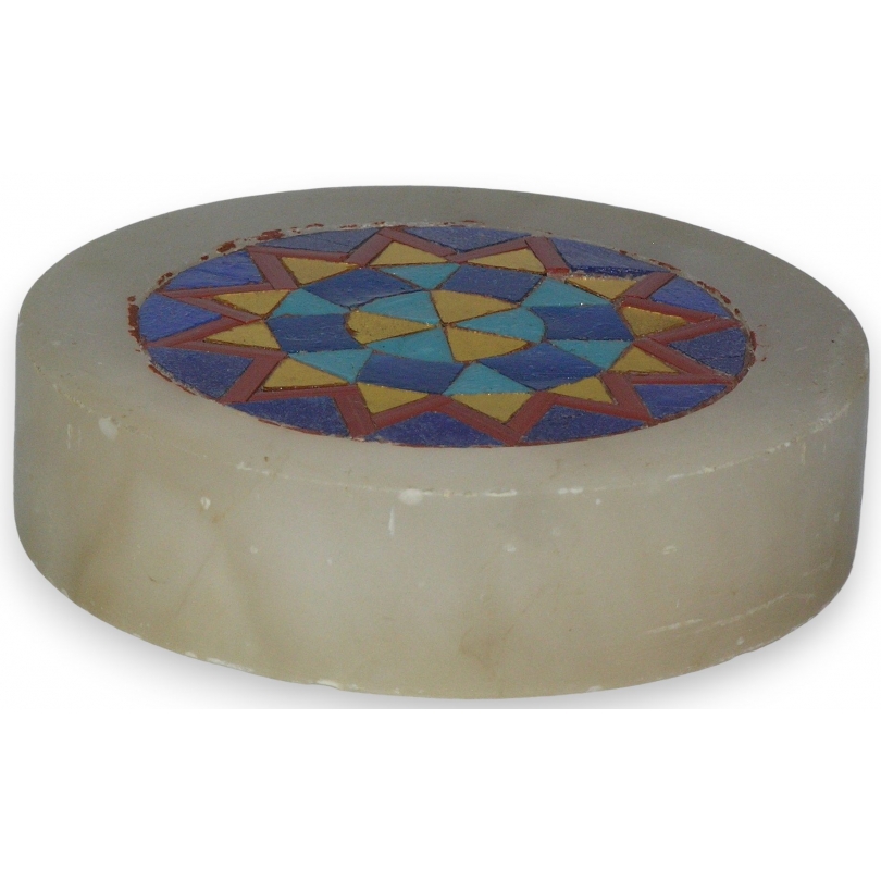 Round paperweight, made of alabaster, by  Moinat SA  - Antiques and home décor