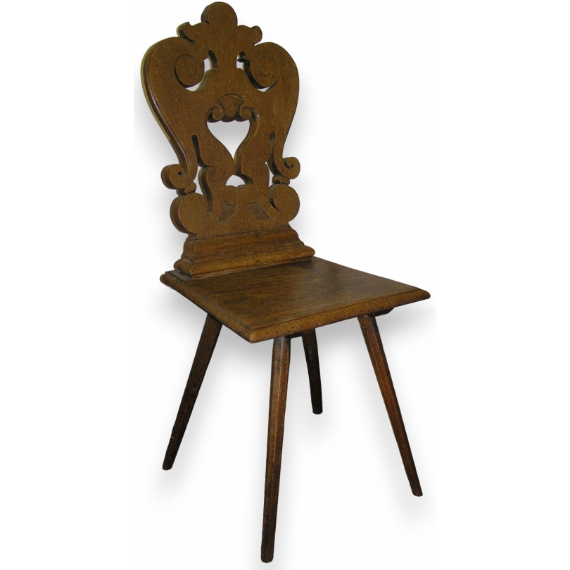 Chaise scabelle, en noyer