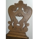 Chaise scabelle, en noyer