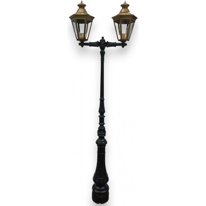  Lampadaire Vallage et bouquet Garance sur  Moinat SA  - Antiquités décoration