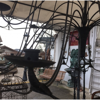 Black wrought-iron chandelier with 18 candles from Moinat SA – Antiques and home décor