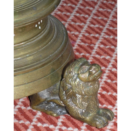  Bougeoir, en bronze. Pied tripode Signé W. POLDERS sur  Moinat SA  - Antiquités décoration
