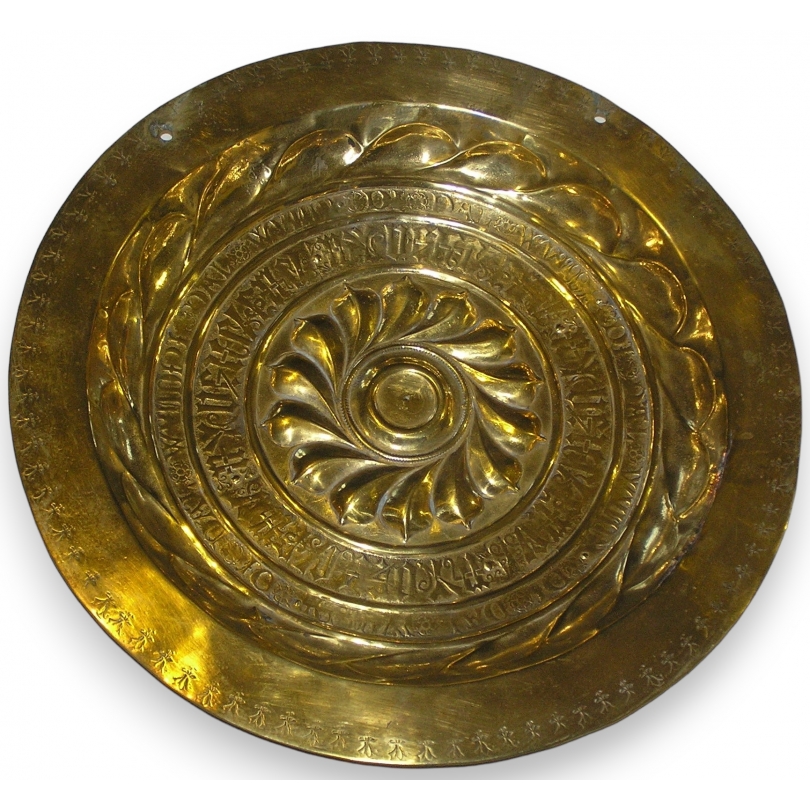  Plat à offrandes, en bronze. Daté 1768. sur  Moinat SA  - Antiquités décoration
