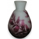 Vase rose, signé A. DELATTE, Nancy, en