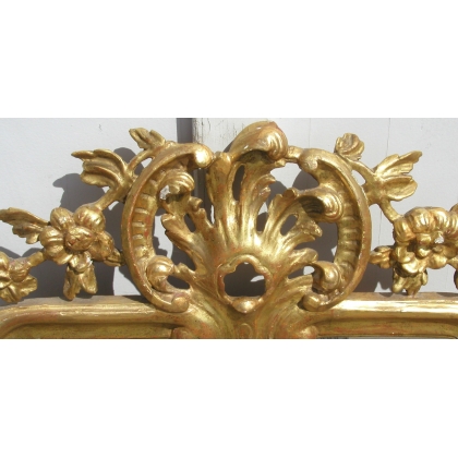  Miroir bernois Louis XV avec fronton. sur  Moinat SA  - Antiquités décoration