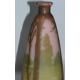 Vase brun et vert, en pâte de verre à