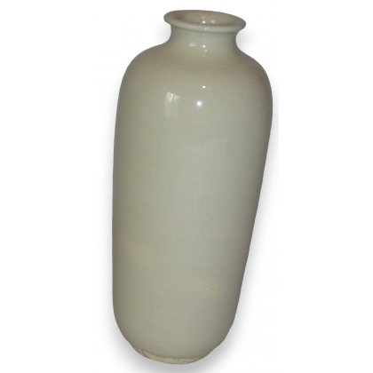  Vase beige en forme de bouteille sur  Moinat SA  - Antiquités décoration