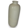  Vase beige en forme de bouteille sur  Moinat SA  - Antiquités décoration