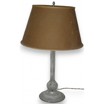  Lampe, en cristal taillé. sur  Moinat SA  - Antiquités décoration
