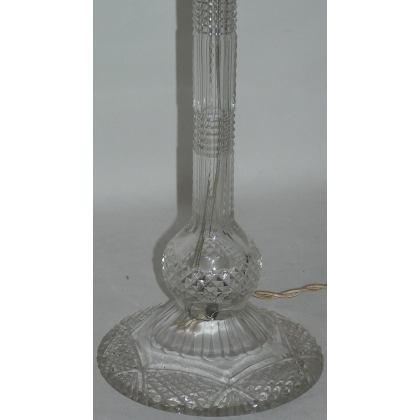  Lampe, en cristal taillé. sur  Moinat SA  - Antiquités décoration