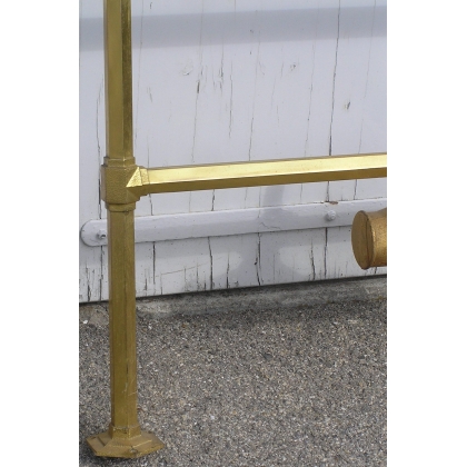 Radiator, gold-coloured steel tumble dryer at  Moinat SA  - Antiques and home décor