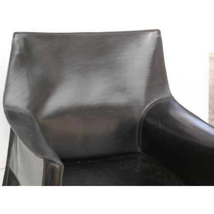 413 CAB armchair by BELLINI for Cassina at Moinat SA – Antiques and interior design