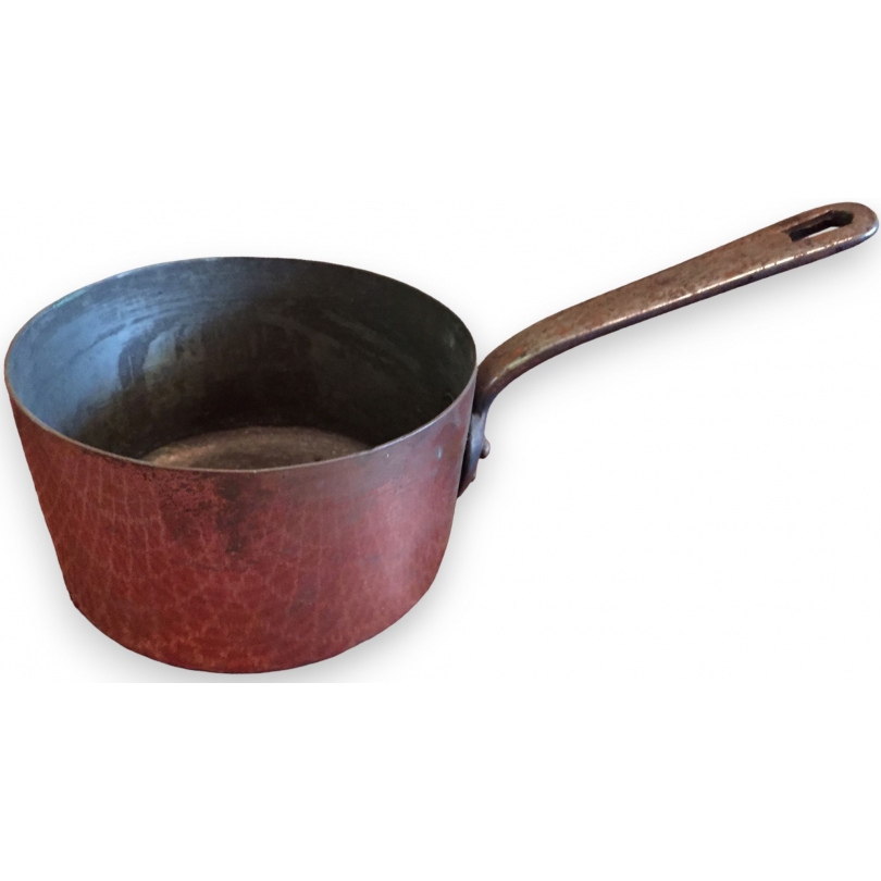 Casserole en cuivre et manche en fer