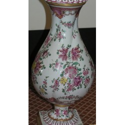  Lampe, en porcelaine. Avec décor de sur  Moinat SA  - Antiquités décoration