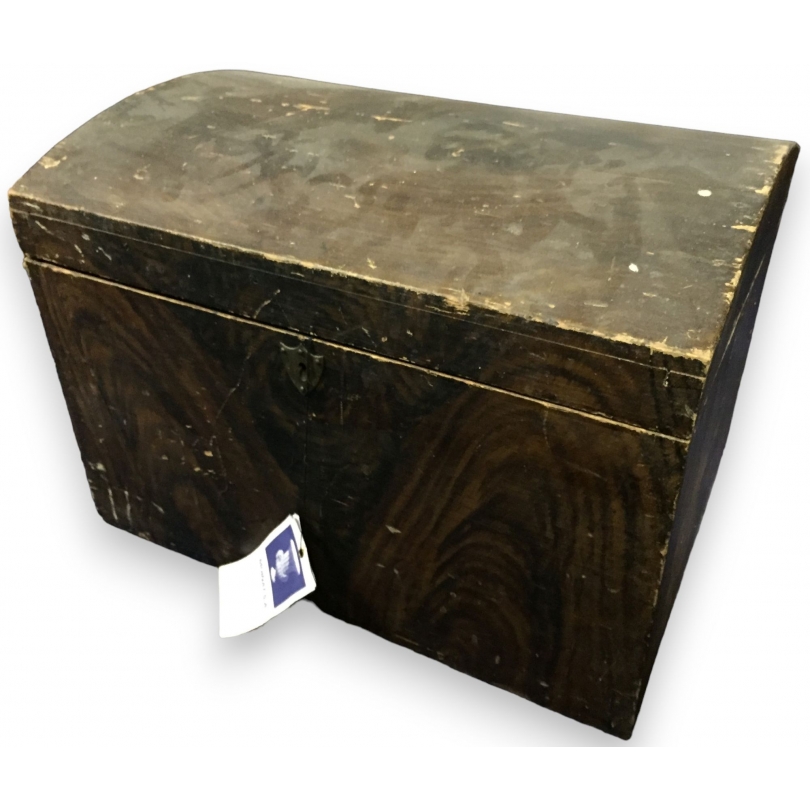 Painted firwood chest by  Moinat SA  - Antiques and home décor