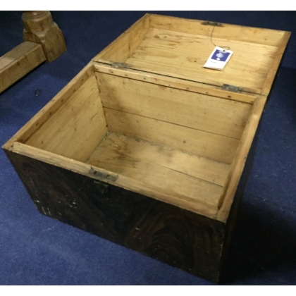Painted firwood chest by  Moinat SA  - Antiques and home décor