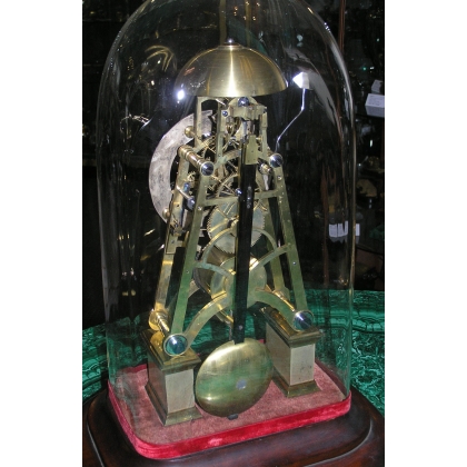 "Squelette" clock, in brass and steel, at  Moinat SA  - Antiques and home décor