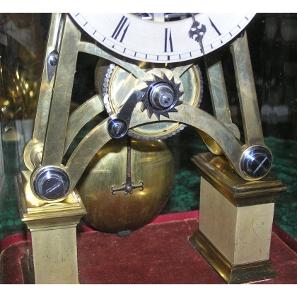 "Squelette" clock, in brass and steel, at  Moinat SA  - Antiques and home décor