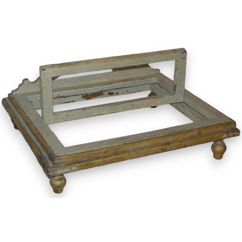 Table-top lectern, made of grey-gold lacquered wood. Available from  Moinat SA  - Antiques and home décor