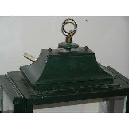 Lantern, made of iron. With a plaque reading ‘Moinat SA’ – Antiques and decorative items