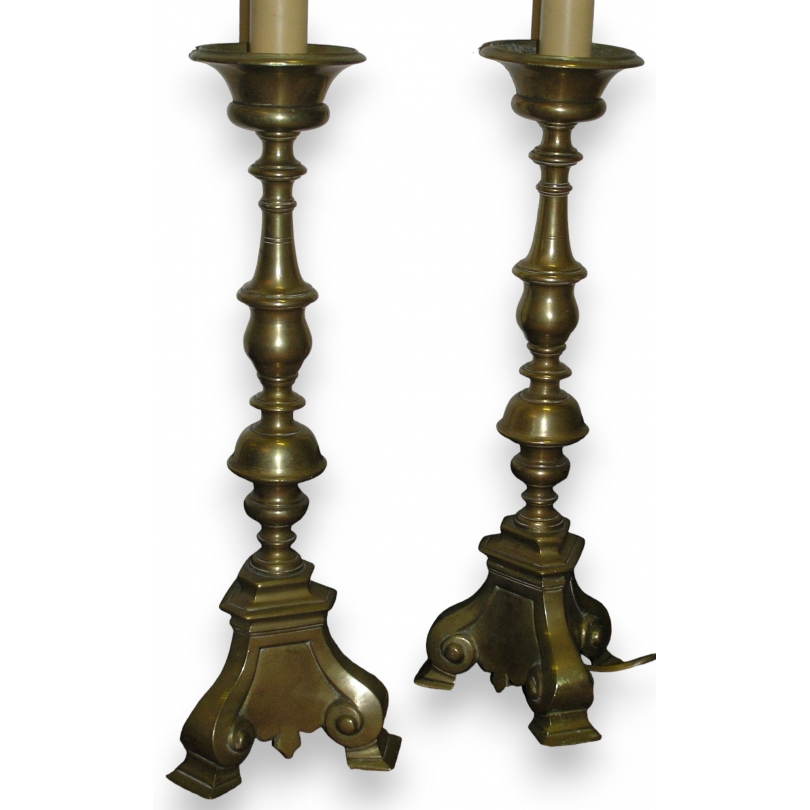 Pair of candlesticks converted into lamps, by  Moinat SA  - Antiques and home décor