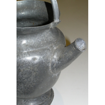 Pewter pot with handle. Italy. 20th century, on  Moinat SA  - Antiques and decorative items