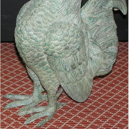 "Rooster" sculpture, in green bronze. From Moinat SA – Antiques and Decor