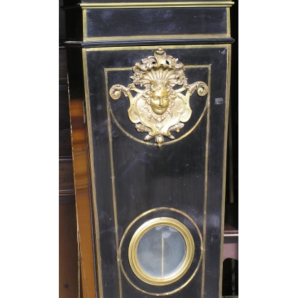  Morbier - pendule de parquet, en ébène sur  Moinat SA  - Antiquités décoration