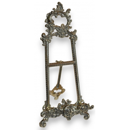 Chevalet style baroque en laiton poli