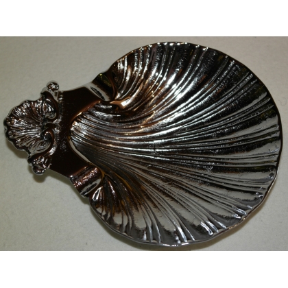Brass "Seashell" soap dish at Moinat SA – Antiques and home décor