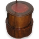 Step commode rond, en acajou. Avec