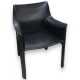 Fauteuil 413 Cab en cuir noir par Mario BELLINI