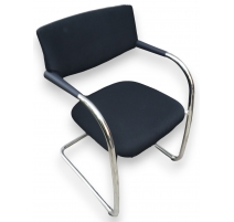 Fauteuil VISAVIS en tissus noir par CITTERIO