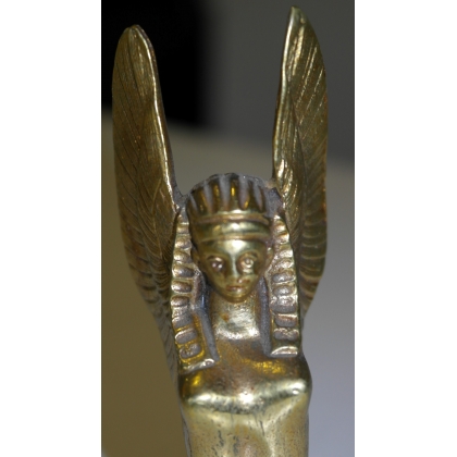 Sphinx ailé en bronze doré