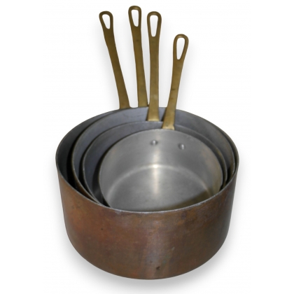 Lot de 4 casseroles en cuivre