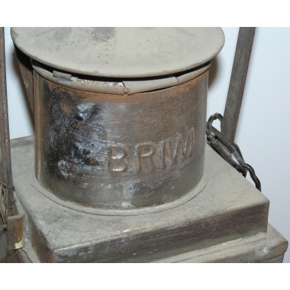 BR(W) lantern, made of iron. England. At  Moinat SA  - Antiques and home décor