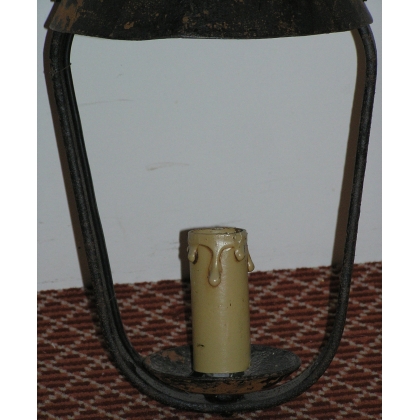 Lanterne à une lumière, en fer forgé. sur  Moinat SA  - Antiquités décoration