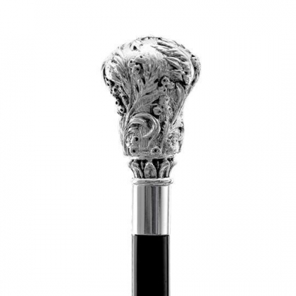 Walking stick with a silver ‘Floral’ knob at Moinat SA – Antiques and home décor