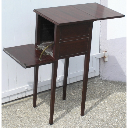 Folding table, made of mahogany. From  Moinat SA  - Antiques and home décor