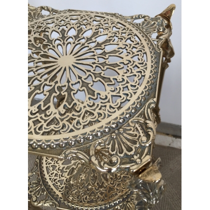  Table à 3 plateaux en laiton poli sur  Moinat SA  - Antiquités décoration