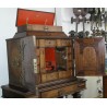  Cabinet Louis XIII, en bois marqueté. sur  Moinat SA  - Antiquités décoration