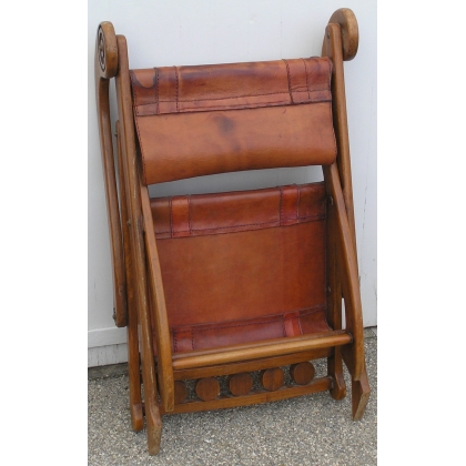 Folding armchair, in wood and leather, from  Moinat SA  - Antiques and home décor