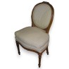Louis XVI chair with medallion, in beech. at  Moinat SA  - Antiques and home décor
