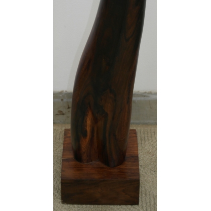  Sculpture en bois "Femme" signée H. sur  Moinat SA  - Antiquités décoration
