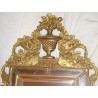  Miroir Louis XVI avec fronton. sur  Moinat SA  - Antiquités décoration