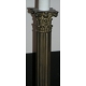 Lampe "Colonne", en laiton. Avec pied