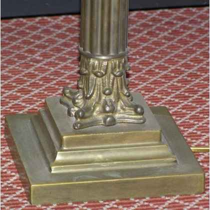 'Colonne' lamp, made of brass. With base by  Moinat SA  - Antiques and home décor