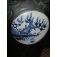 Vase de forme balustre, en porcelaine noire