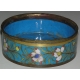 Coupe ronde, en métal cloisonné à fond